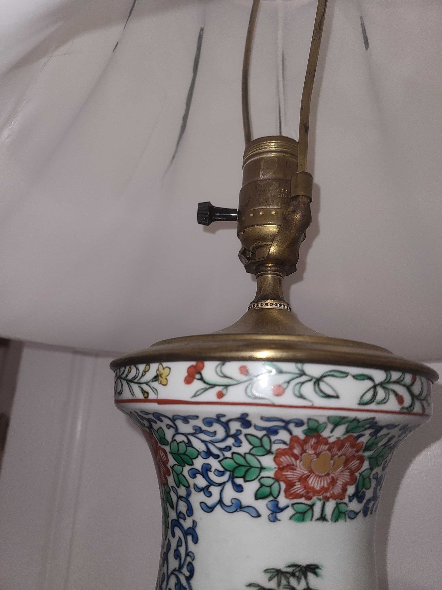 Modern handpainted Chinese style lamp, with brass top.