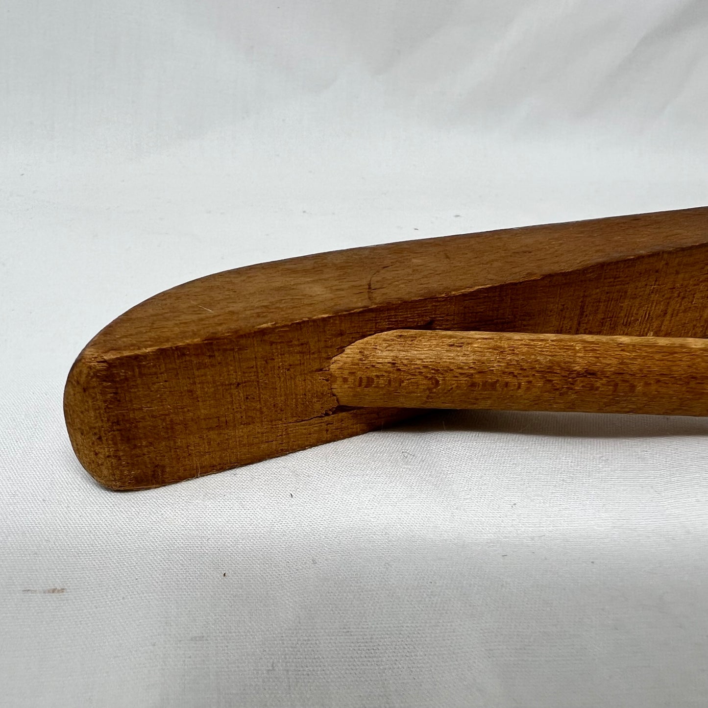 Vintage MCM “Hotel General Brock” wooden hanger