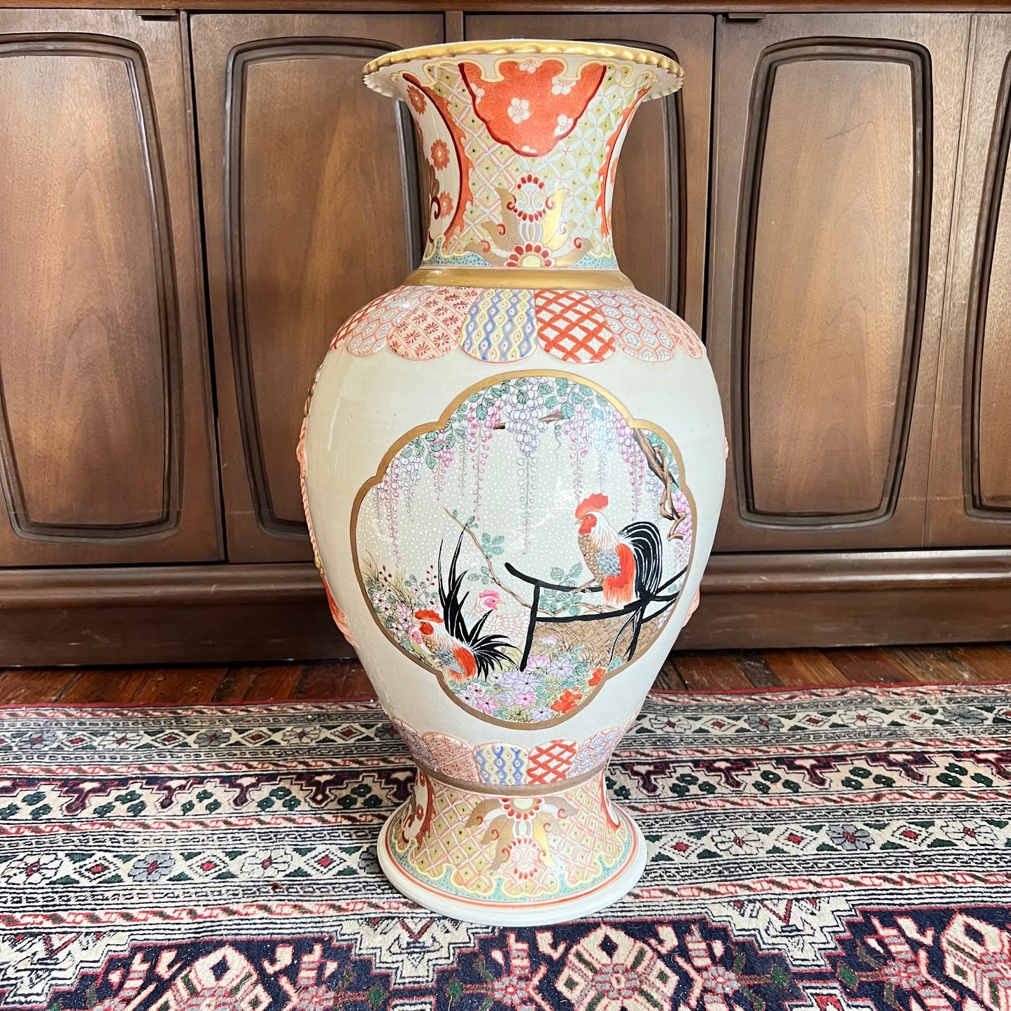 Chinese Urn, Rooster design