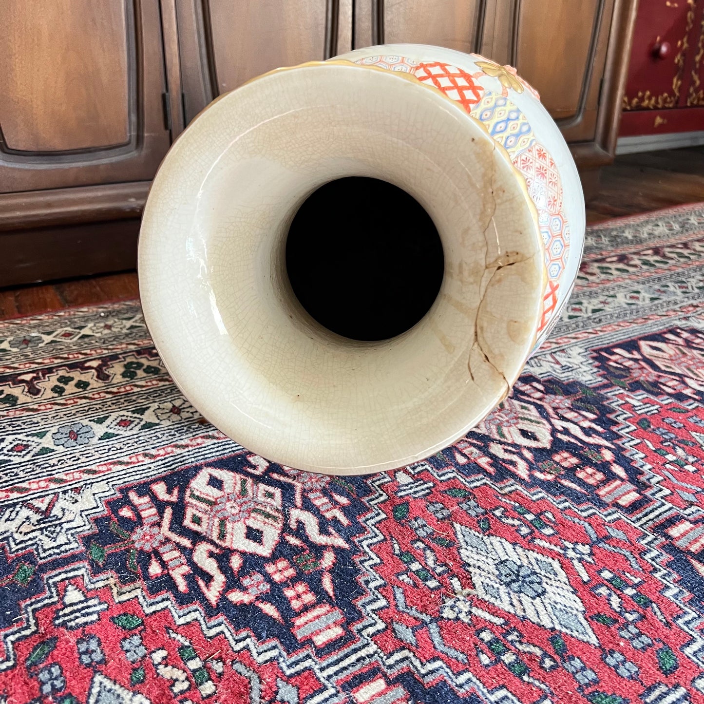 Chinese Urn, Rooster design