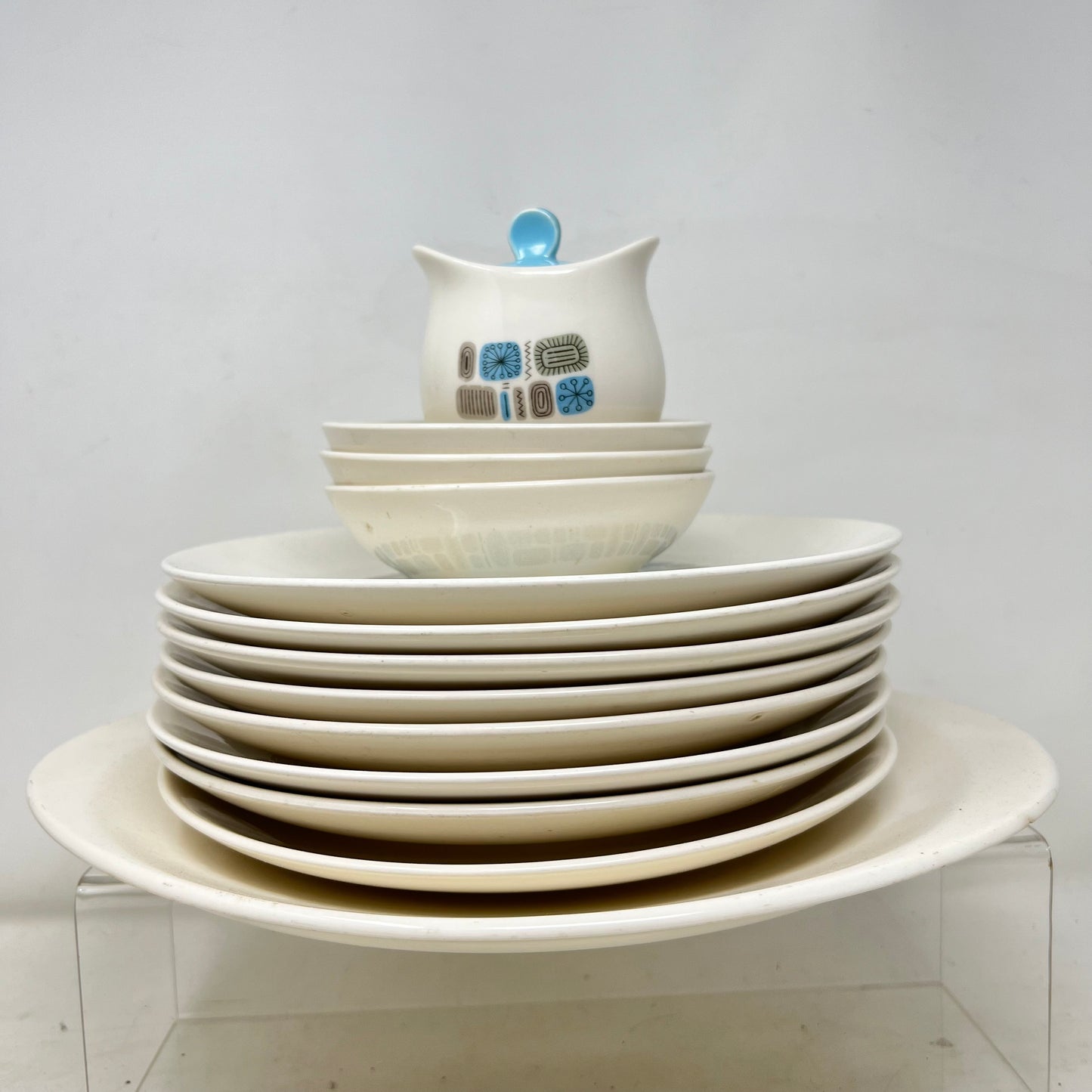 Dinnerware, Canonsburg Temporama