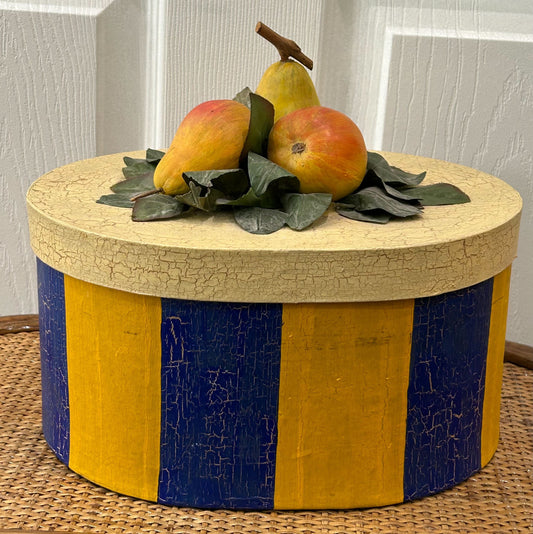 ER6: Painted Oval Storage Box