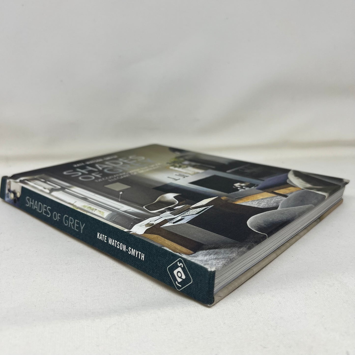 Book, Shades of Grey: Decorating with the Most Elegant of Neutrals
