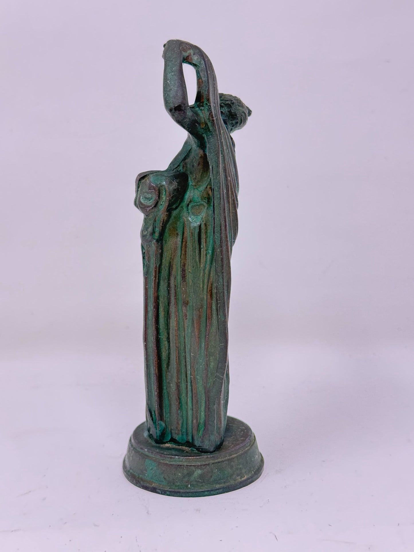 Metal Reproduction of Venus Callipgye