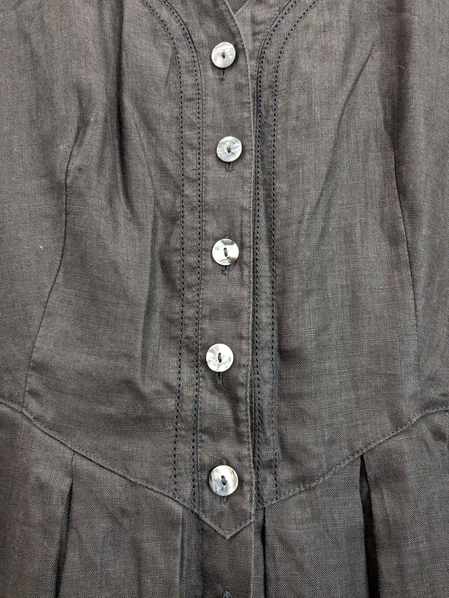 ER5: Vtg Black A-Line Dress
