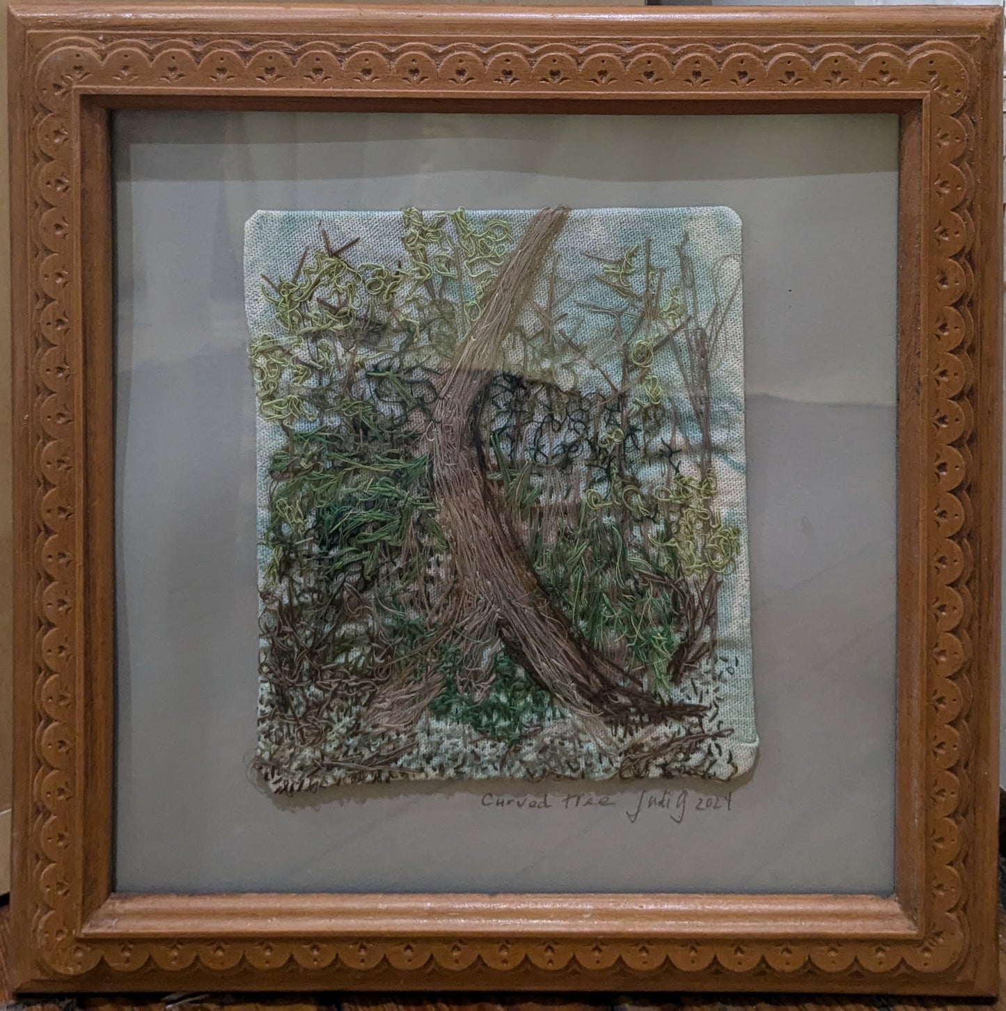 Nature in Threads: "Curved Tree"