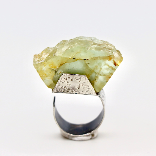 Sarah Wolfenden: Beryl ring