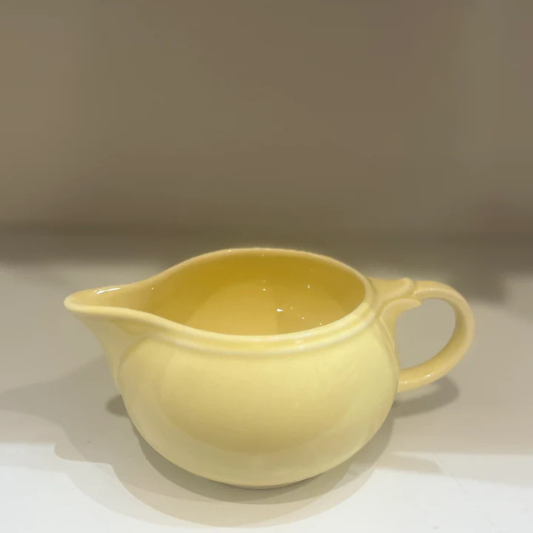ER0: Vintage Luray Creamer