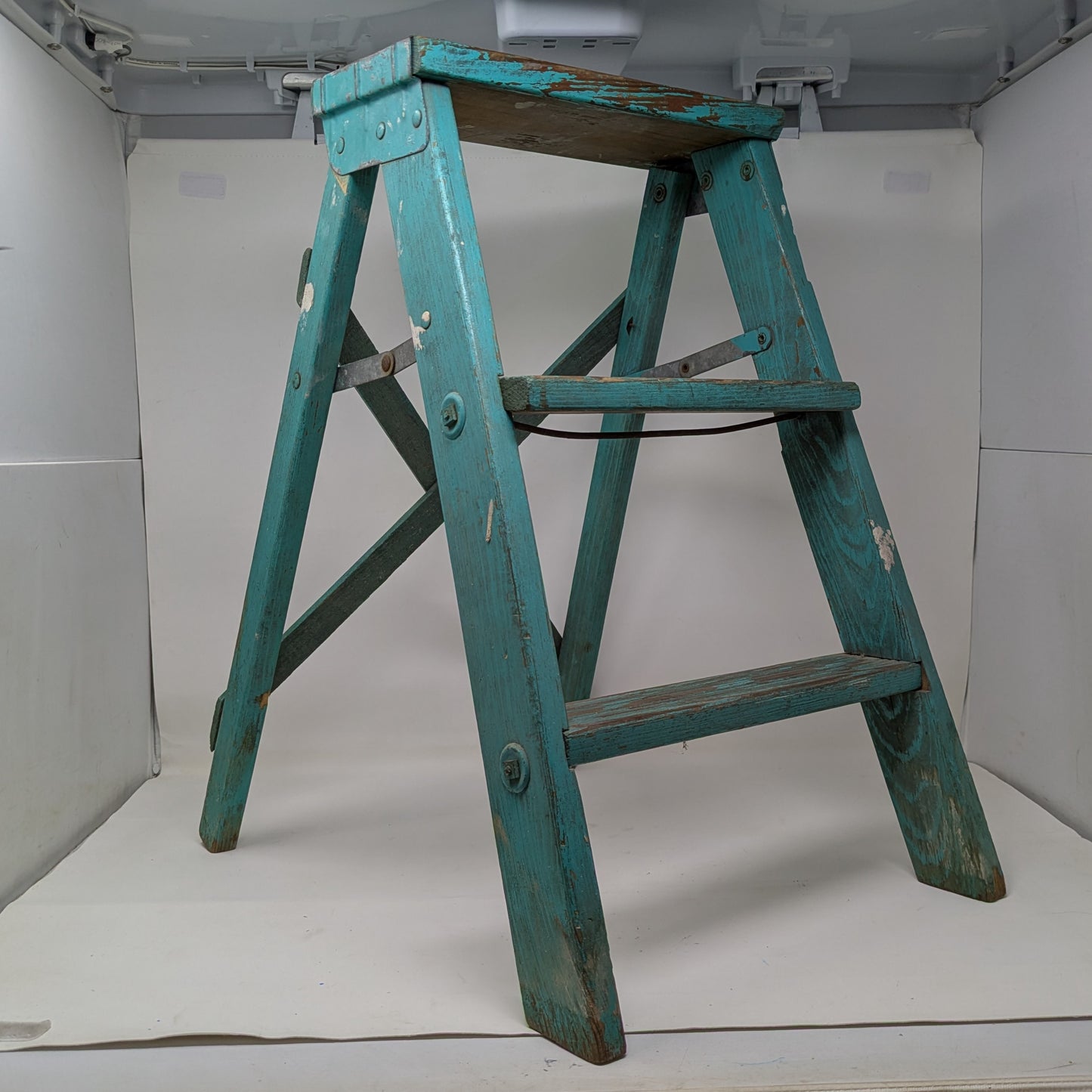 Shabby Painted Step Ladder
