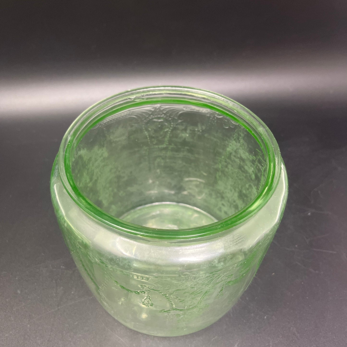Uranium Cookie Jar (Chipped)