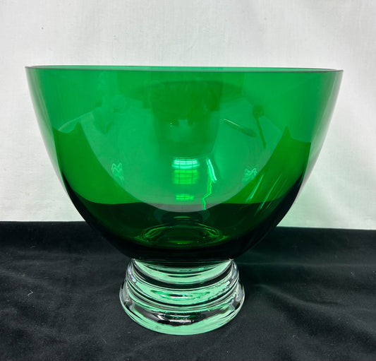 ER3: MCM Emerald Footed Bowl