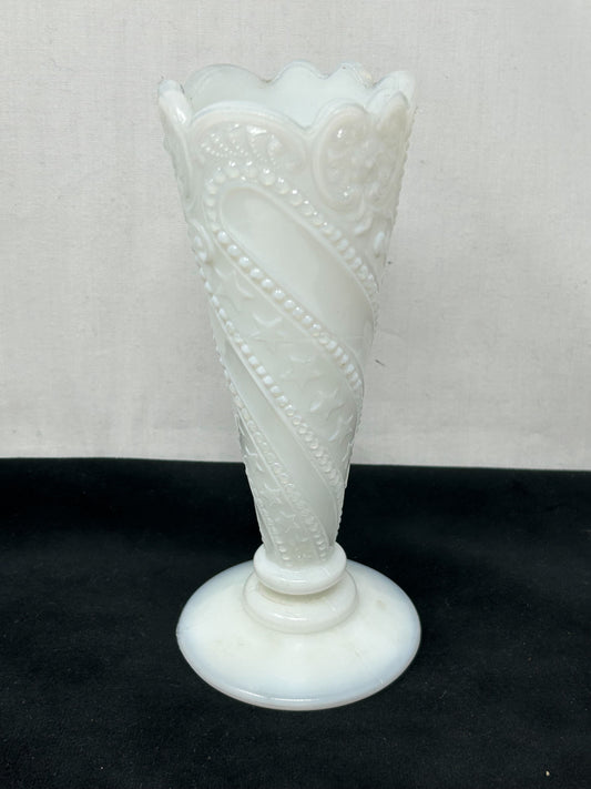 ER3: LE Smith Milk Glass Vase