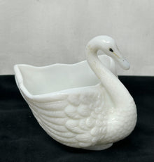  ER3: Milk Glass Swan Vessel