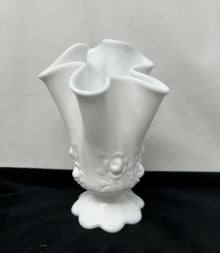  ER3: Fenton Milk Glass Handkerchief Vase
