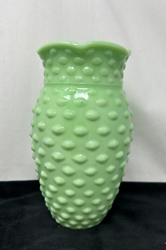 ER3: Jadeite Hobnail Vase