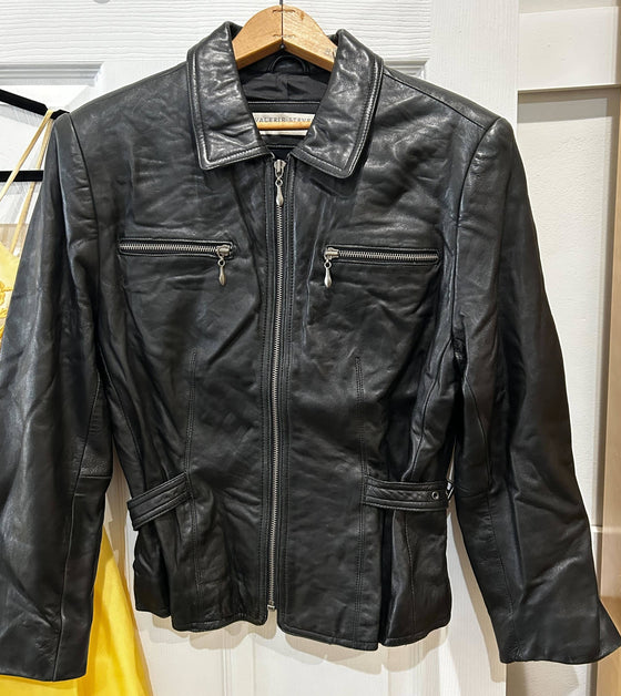 Lamb skin leather jacket, black, zipper closure and zipper pockets