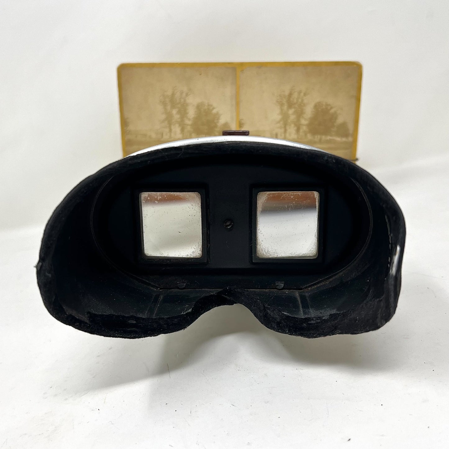 ER2: Vtg Stereoscope