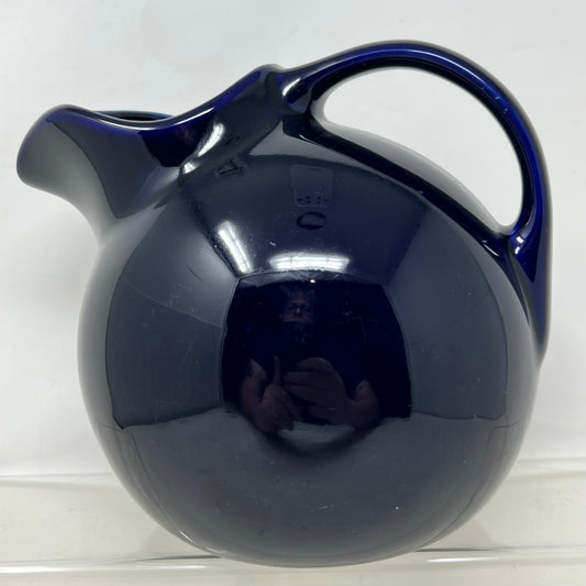 Ceramic Pitcher, Hall