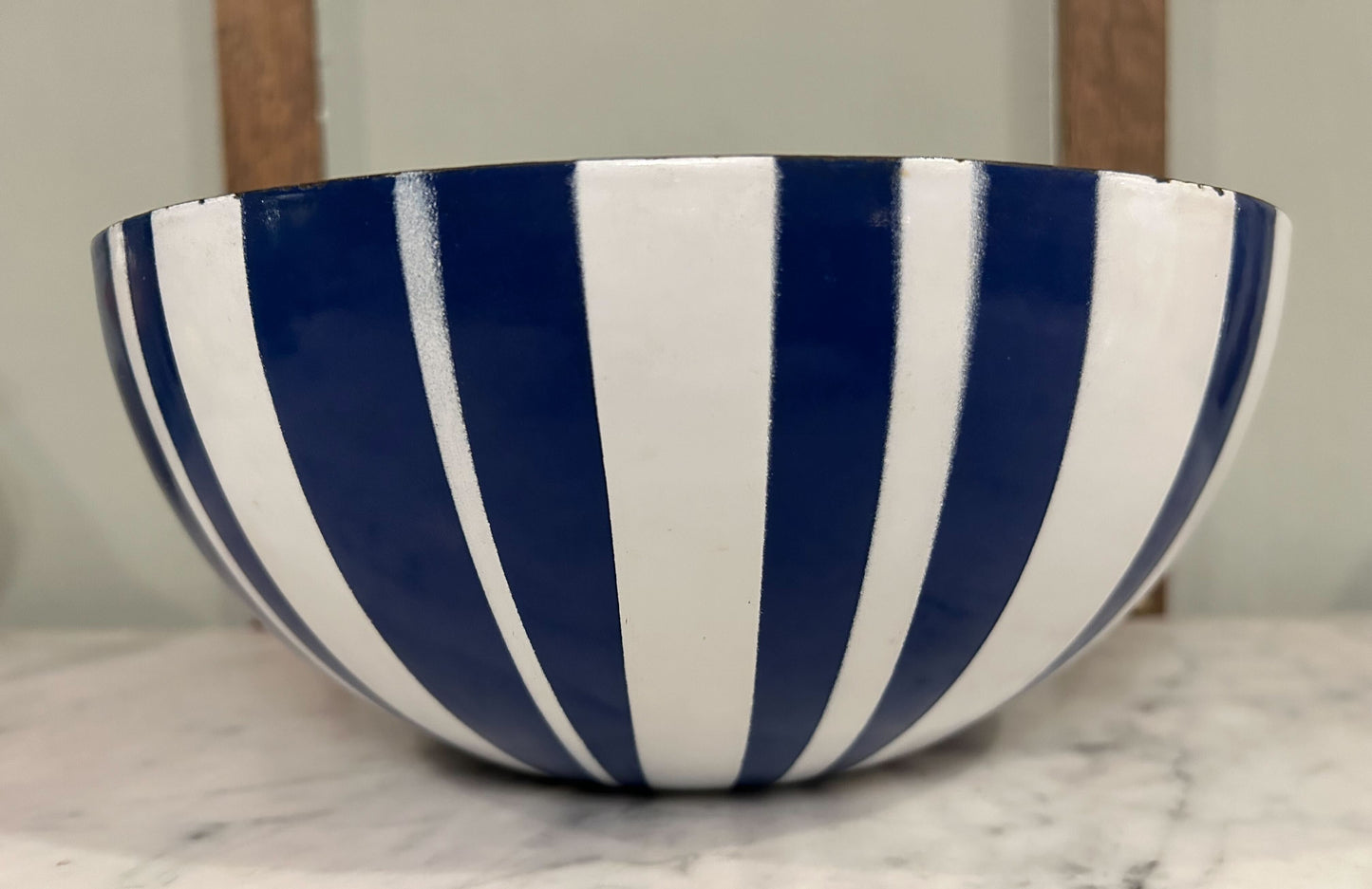 ER7: Catherineholm Striped Bowl