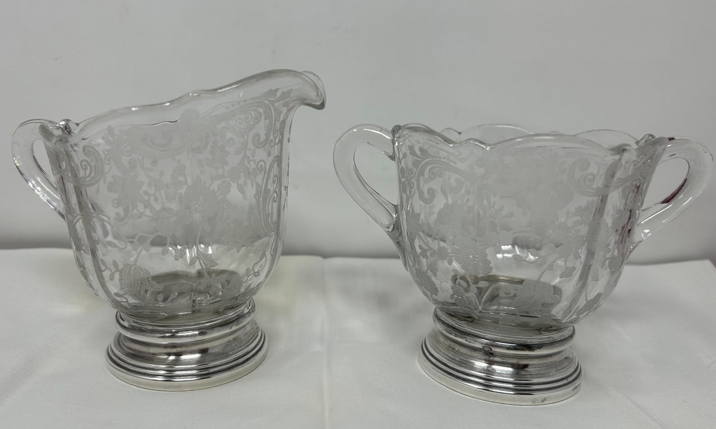 ER7: Chaintilly Cambridge Creamer/Sugar