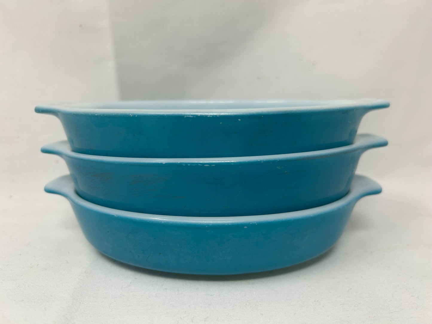 stack of 3 vintage Pyrex Horizon Blue Pixie dishes