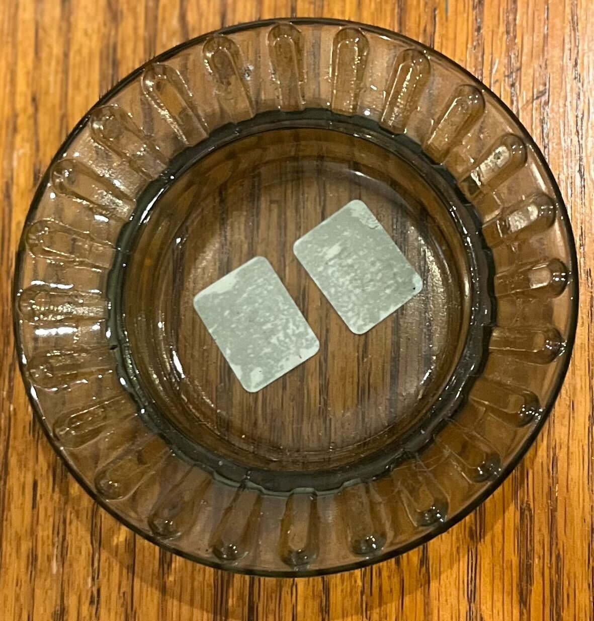 ER0: Glass Ashtray