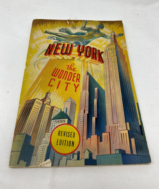 Souvenir booklet with photo illustrations "New York / The Wonder City / Revised Edition" 