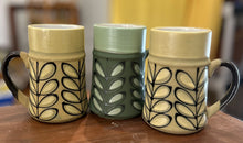  ER2 Leaf pattern mug trio