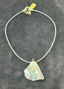  Turtle Jewelry Designs: NZ Paua Shell Necklace