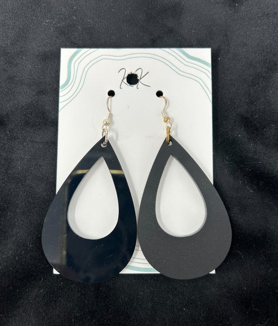 Keppel & Kismet: Lg Black Acrylic Earrings