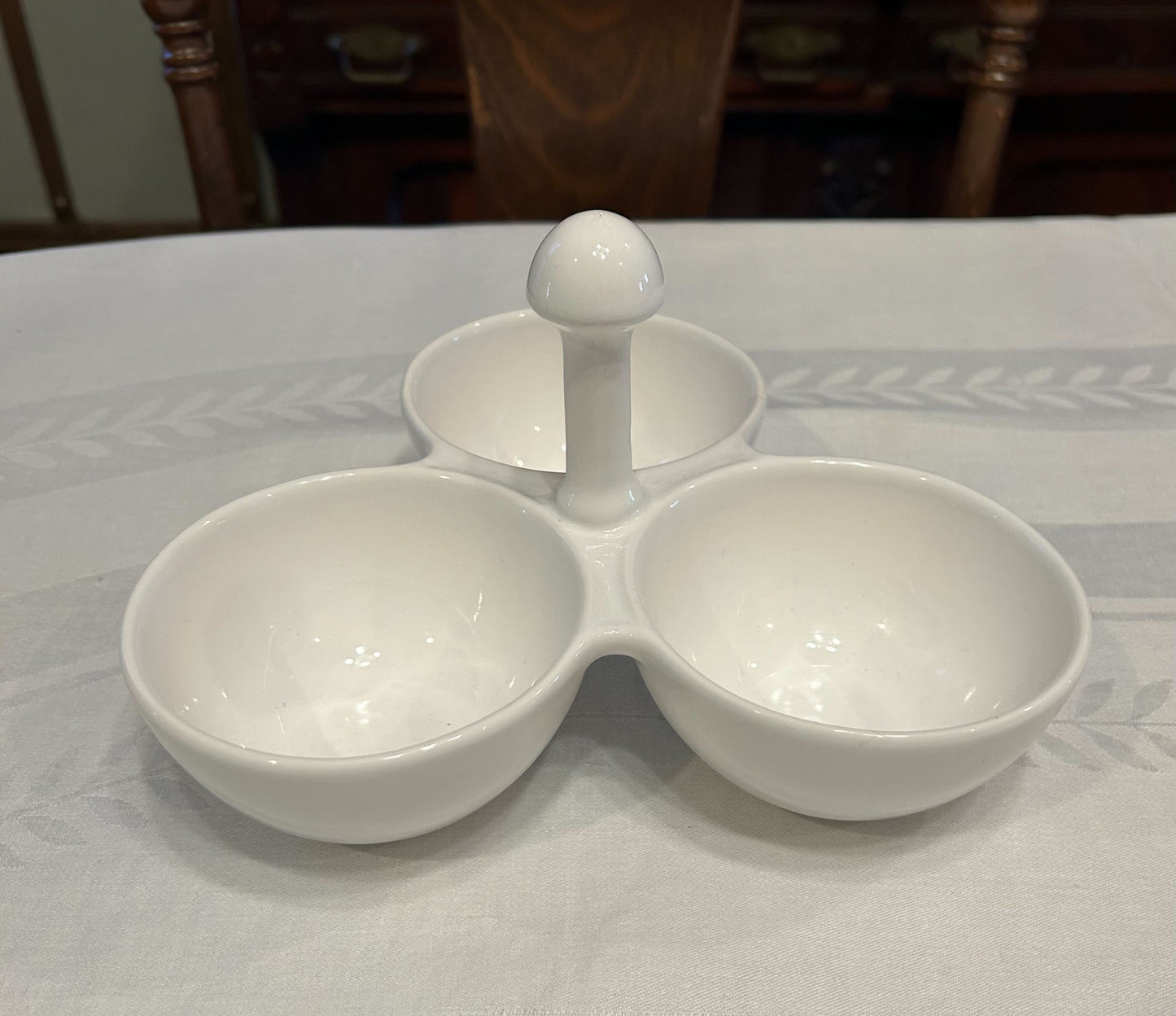 ER3: Three-Compartment Relish Dish