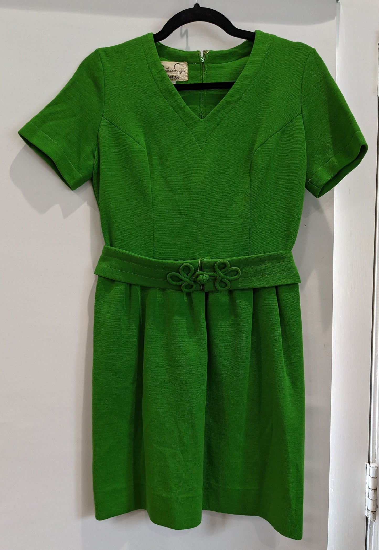 Mod-style fit and flare dress, V-neck, matching fabric belt, vibrant green