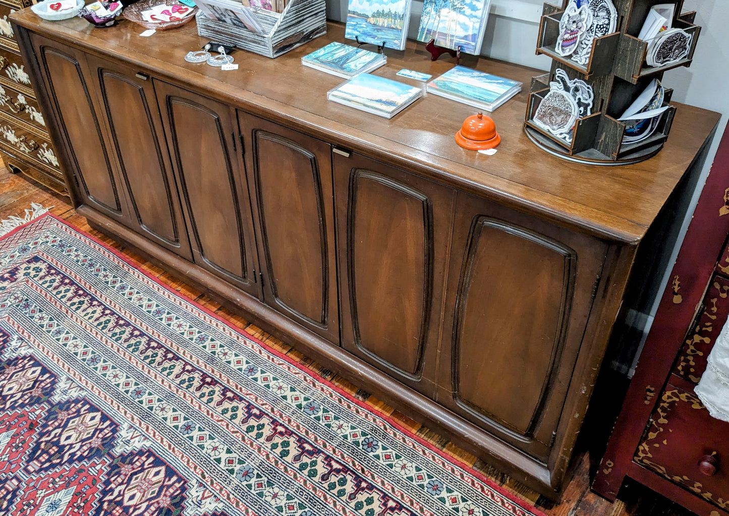 ER0: MCM Server/Sideboard