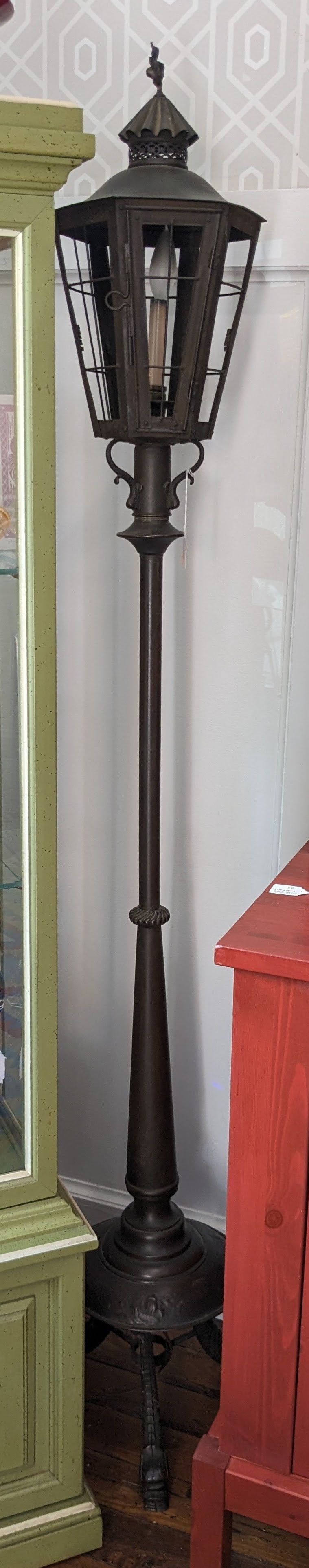 ERX: Vtg Metal Floor Lamp