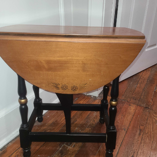 Mid century colonial drop leaf side table