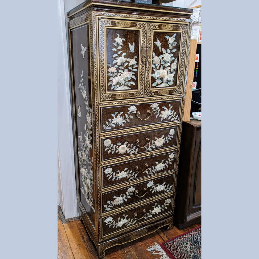 ER0: Oriental MOP Armoire